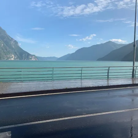 Paradise Apartamento Castro (Lombardy)
